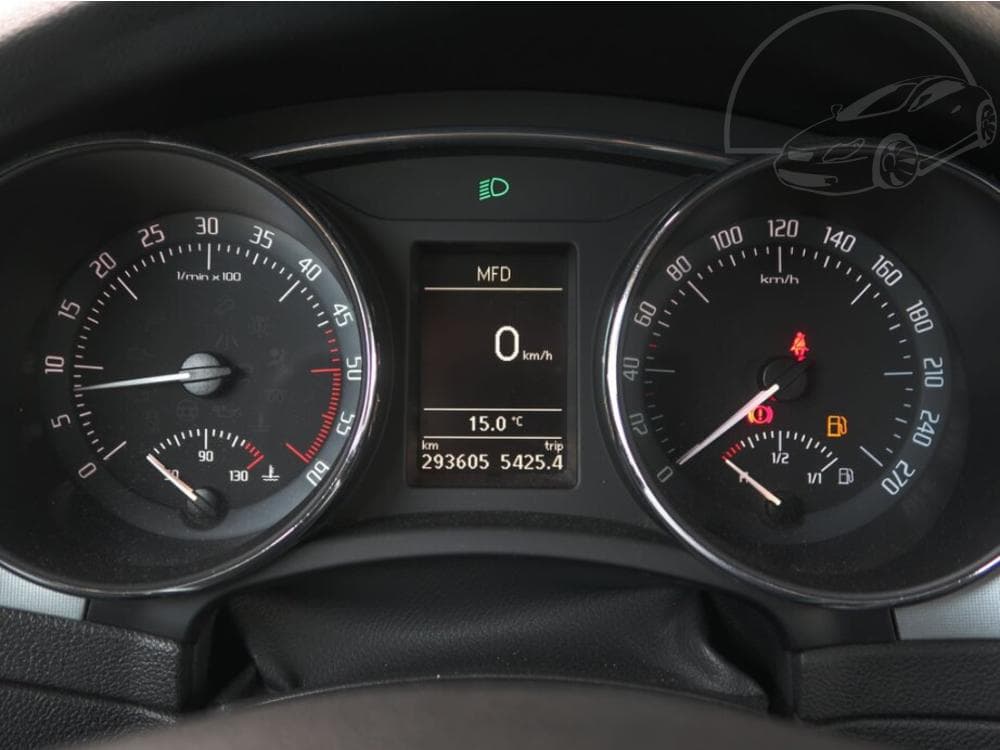 2010 Škoda SUPERB - 21