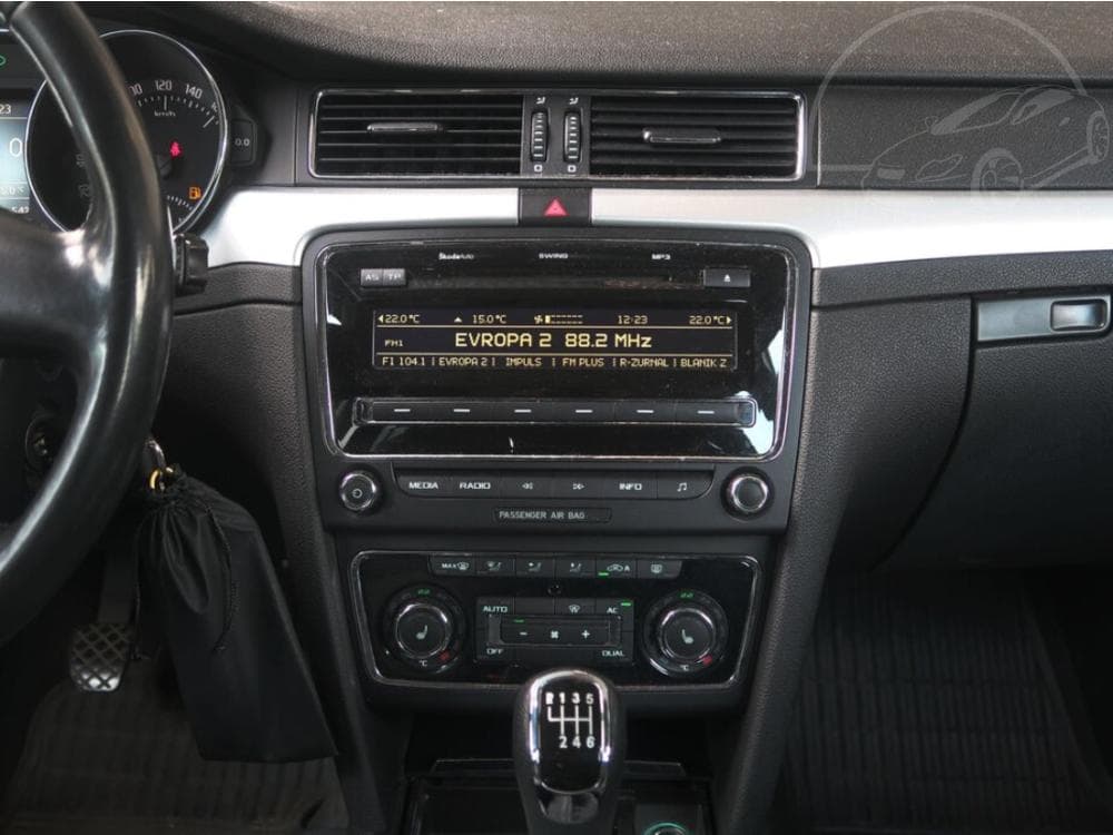 2010 Škoda SUPERB - 23