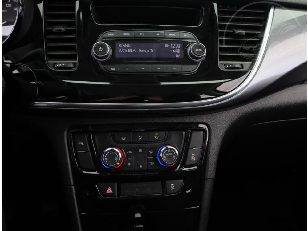 2018 Opel MOKKA - 13