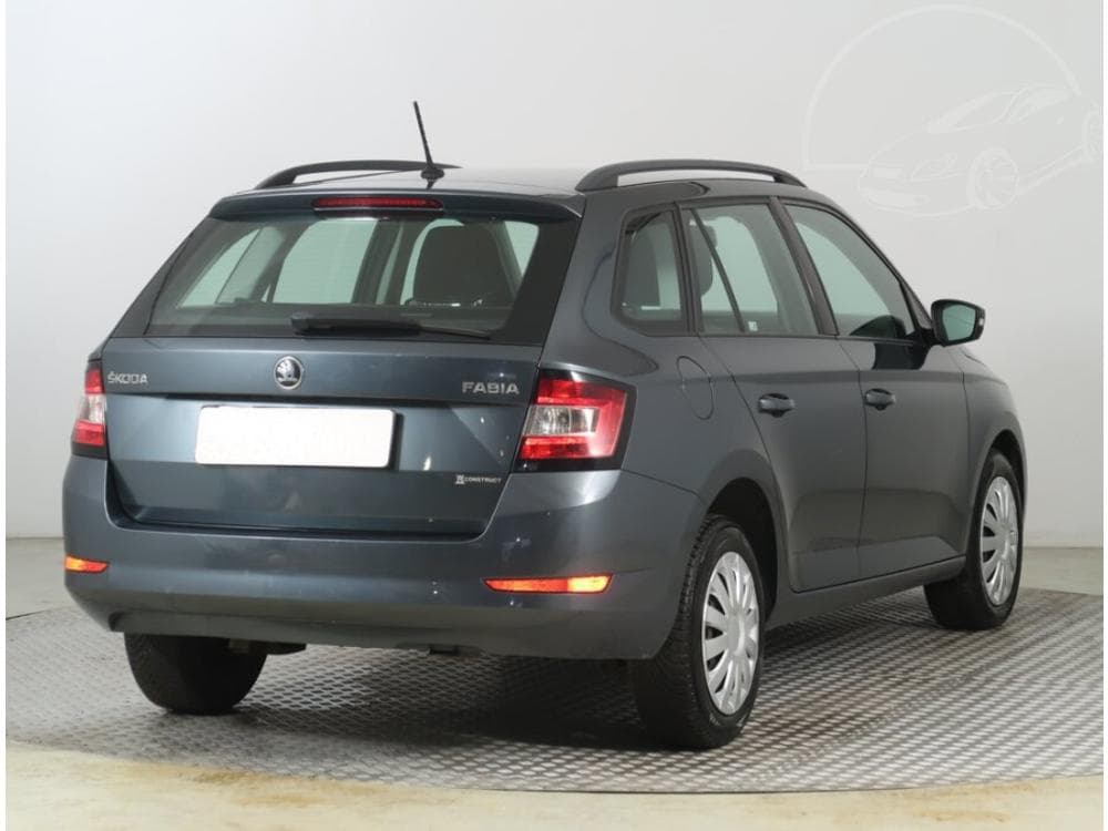 2019 Škoda FABIA - 5