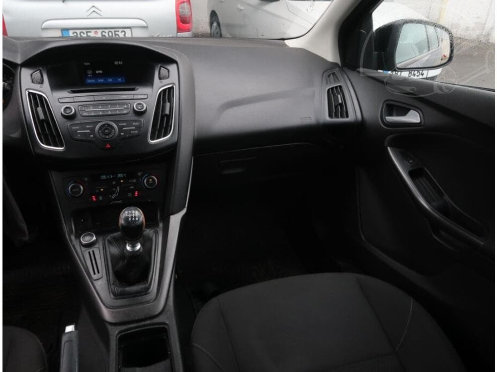 2016 Ford FOCUS - 8