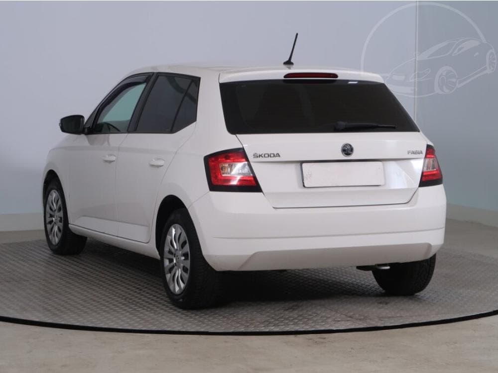 2016 Škoda FABIA - 7