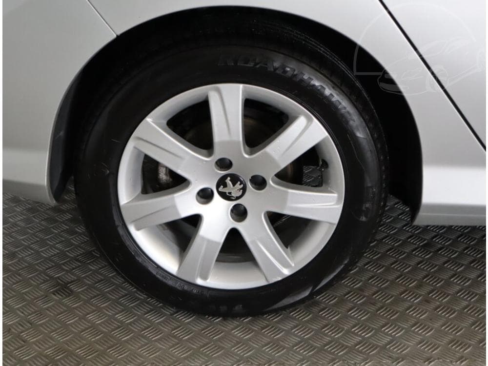 2013 Peugeot 308 - 7