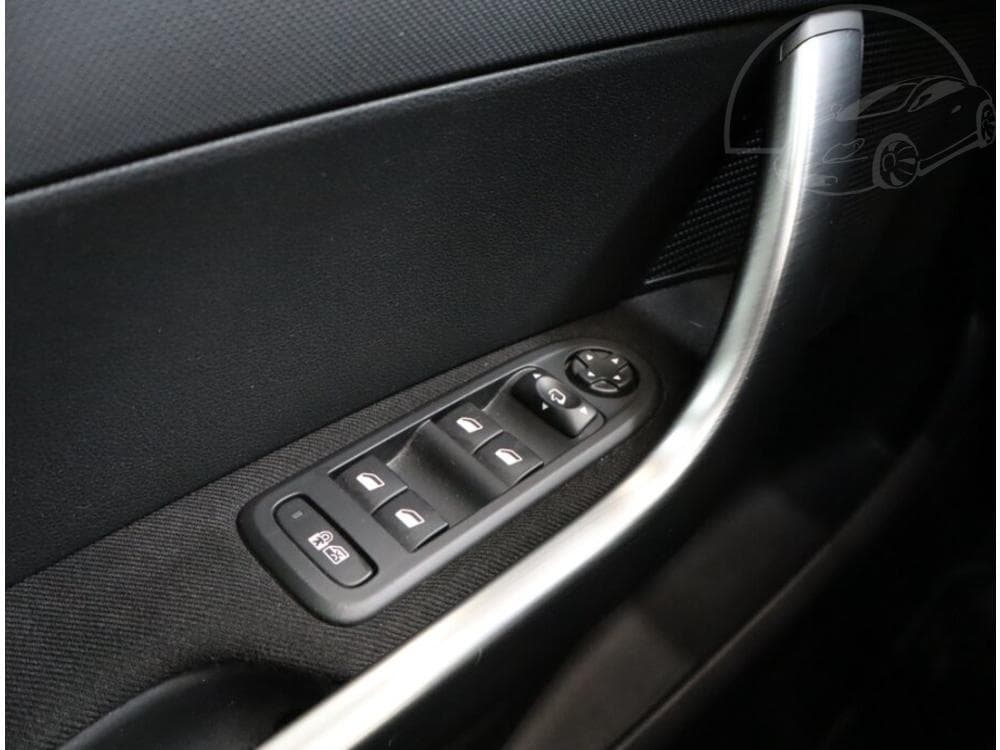2013 Peugeot 308 - 9