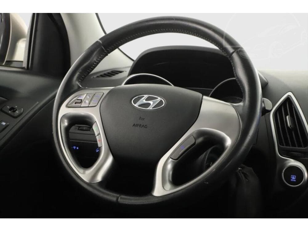 2011 Hyundai ix35 - 10
