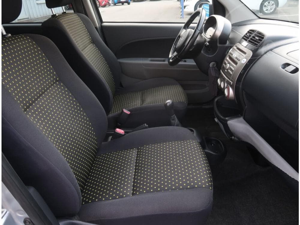 2008 Daihatsu SIRION - 9