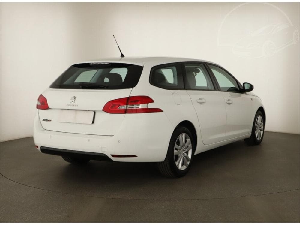 2017 Peugeot 308 - 5