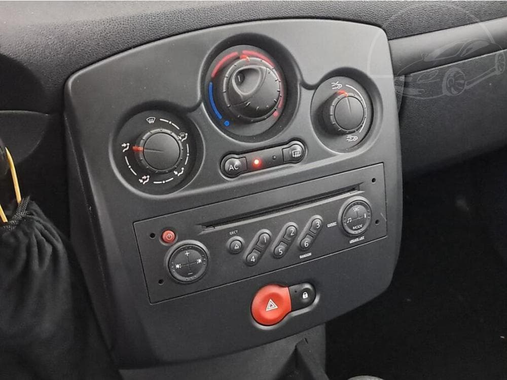 2007 Renault CLIO - 12