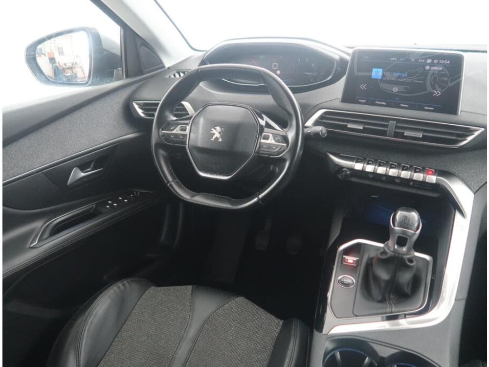 2018 Peugeot 3008 - 7