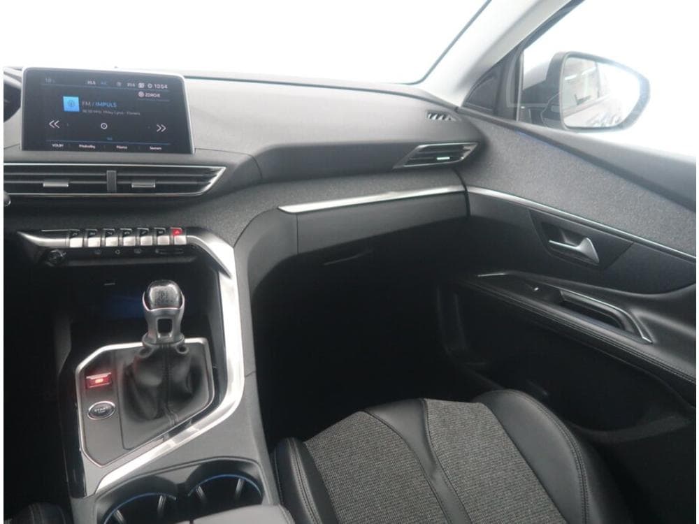 2018 Peugeot 3008 - 8