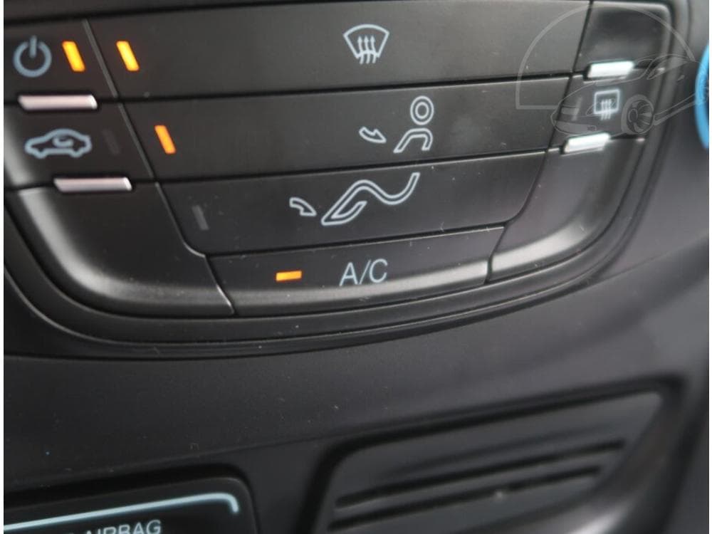 2015 Ford B-MAX - 15