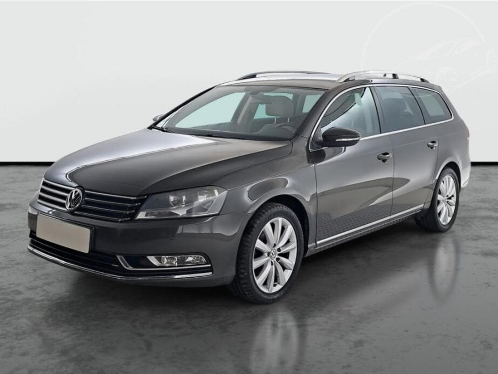 2013 Volkswagen PASSAT - 2