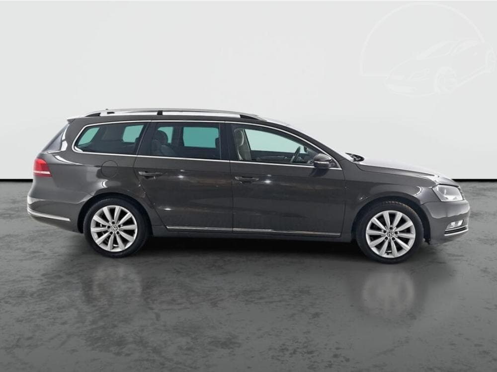 2013 Volkswagen PASSAT - 6