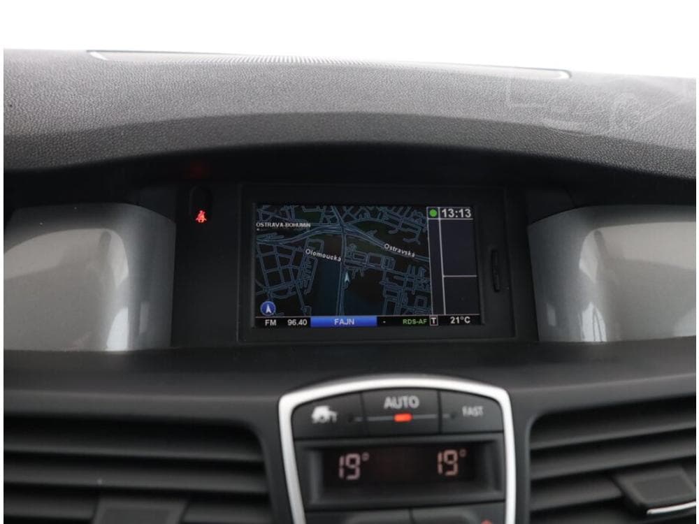 2011 Renault LAGUNA - 11