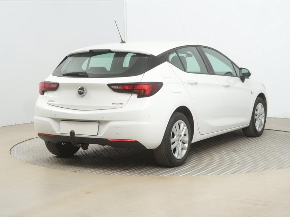 2017 Opel ASTRA - 5