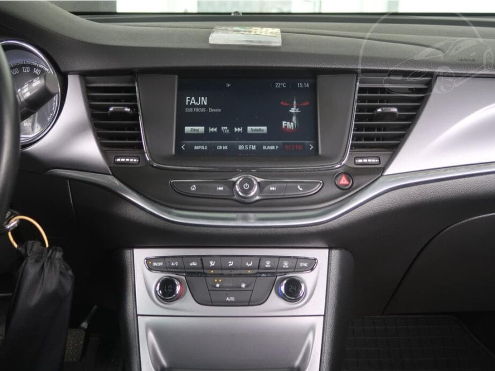 2017 Opel ASTRA - 12