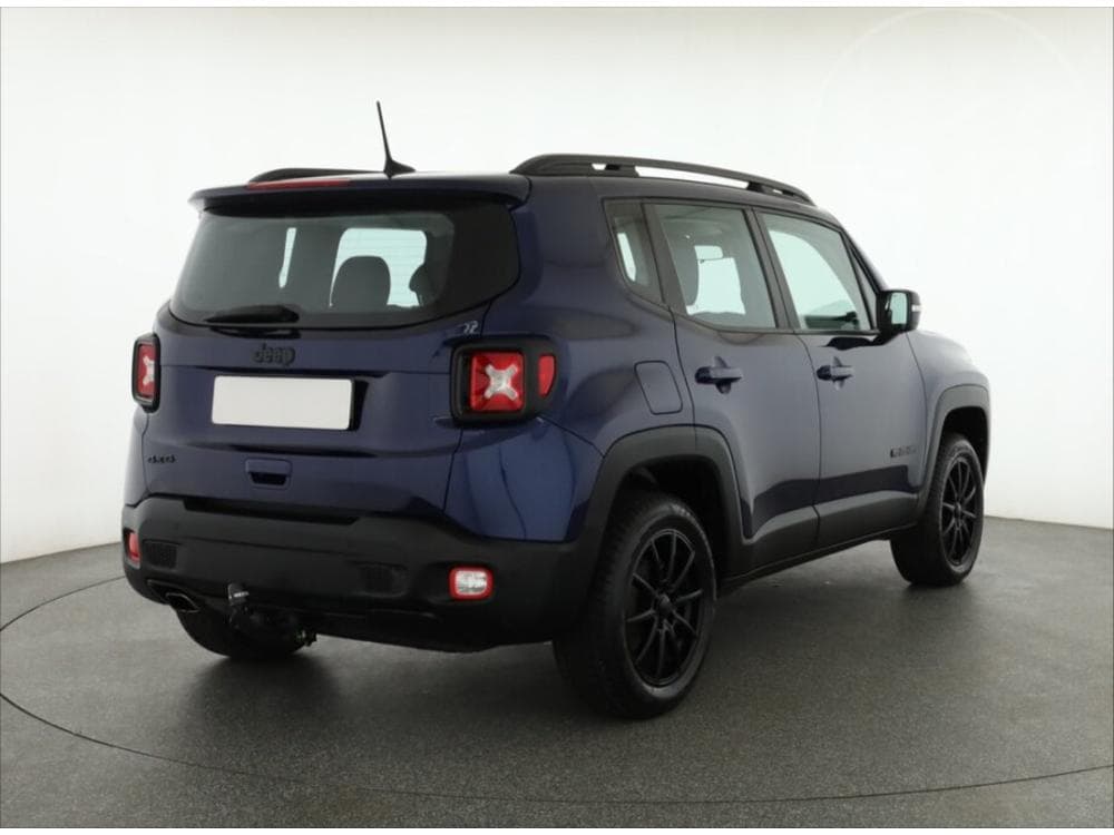 2020 Jeep RENEGADE - 5