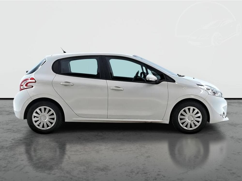 2014 Peugeot 208 - 6