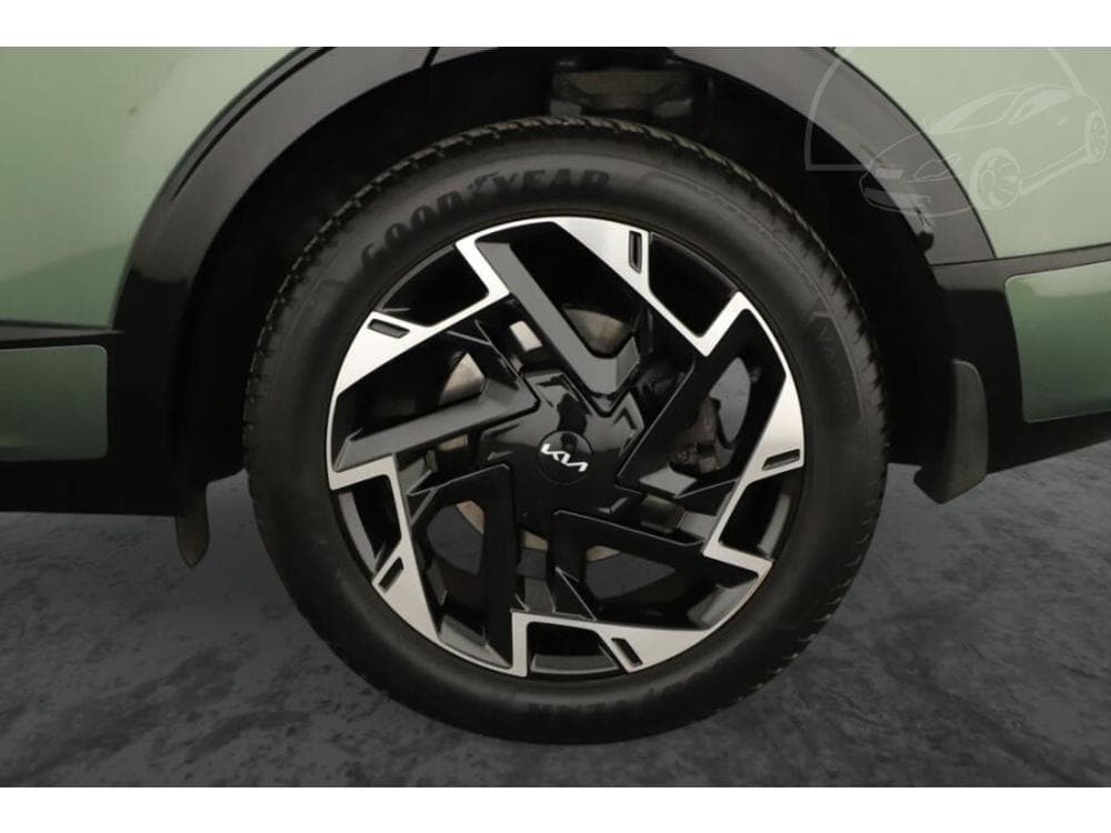 2023 Kia SPORTAGE - 12