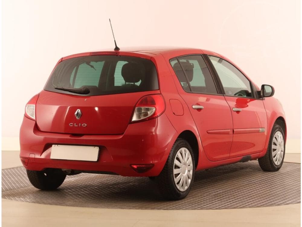 2010 Renault CLIO - 5