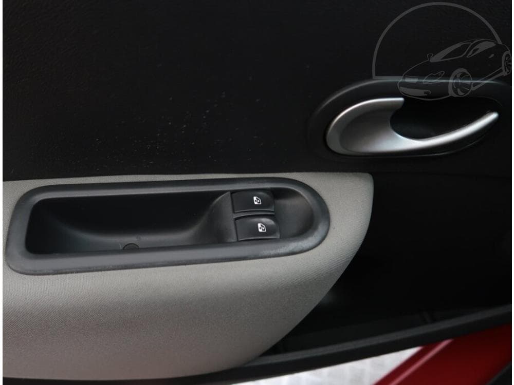 2010 Renault CLIO - 14