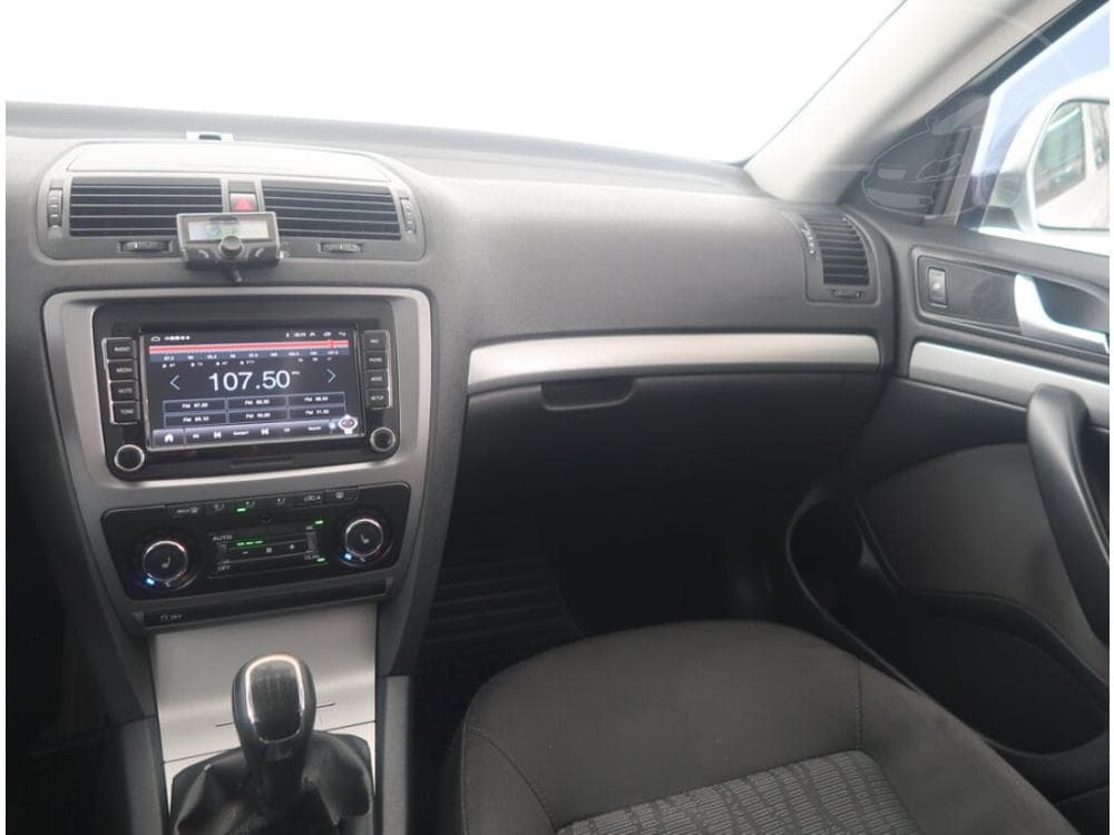 2011 Škoda OCTAVIA - 8