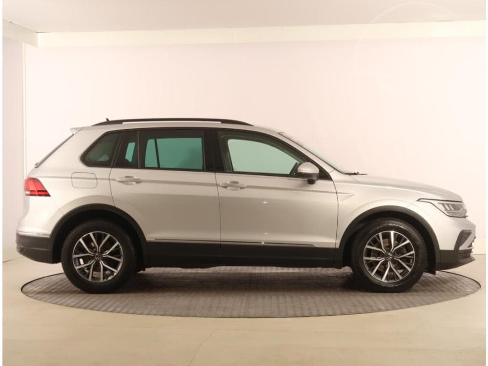 2021 Volkswagen TIGUAN - 6