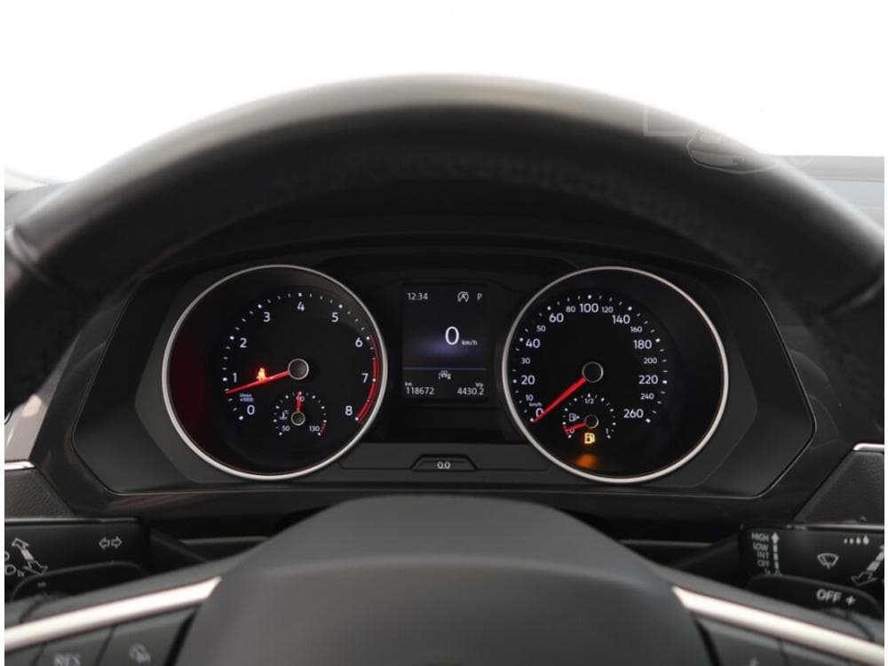 2021 Volkswagen TIGUAN - 11
