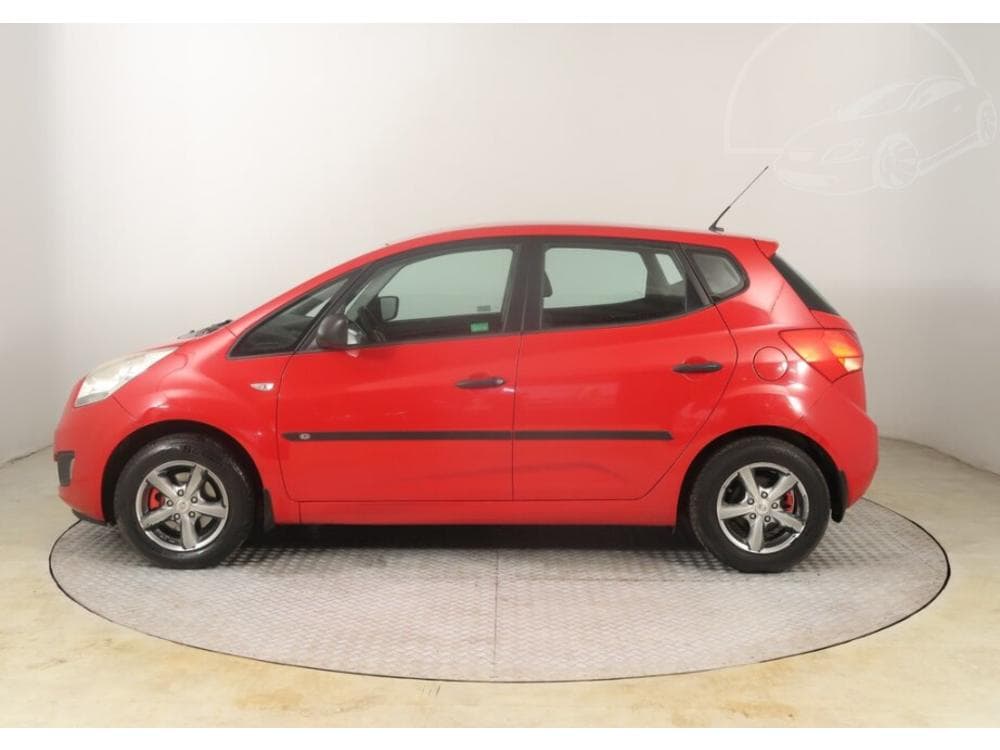2010 Kia VENGA - 3