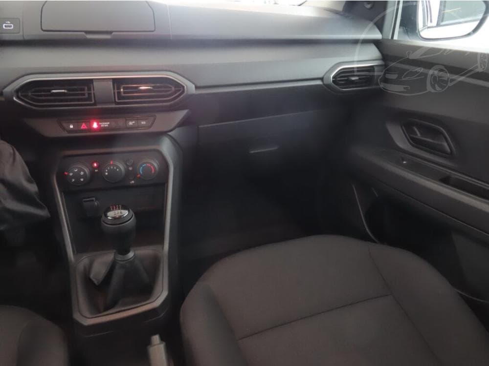 2022 Dacia JOGGER - 8