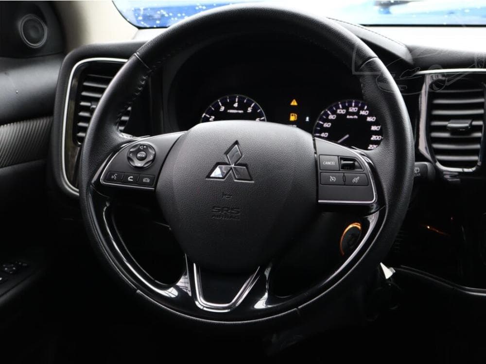 2018 Mitsubishi OUTLANDER - 13