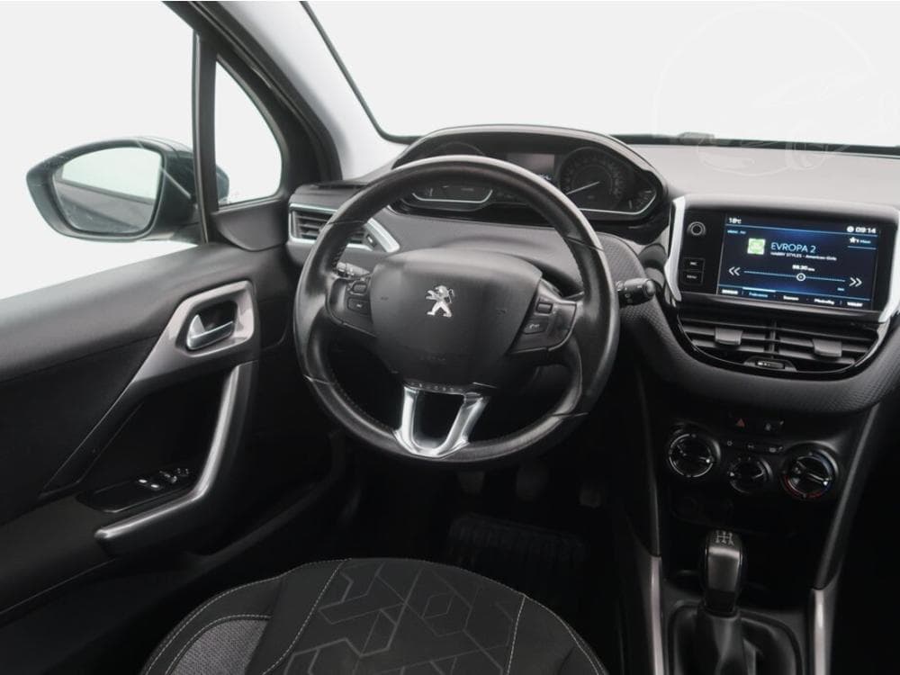 2018 Peugeot 2008 - 7