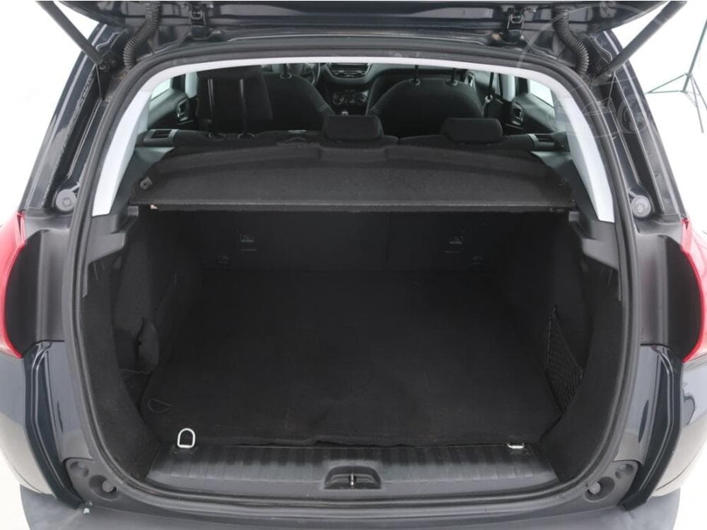 2018 Peugeot 2008 - 13