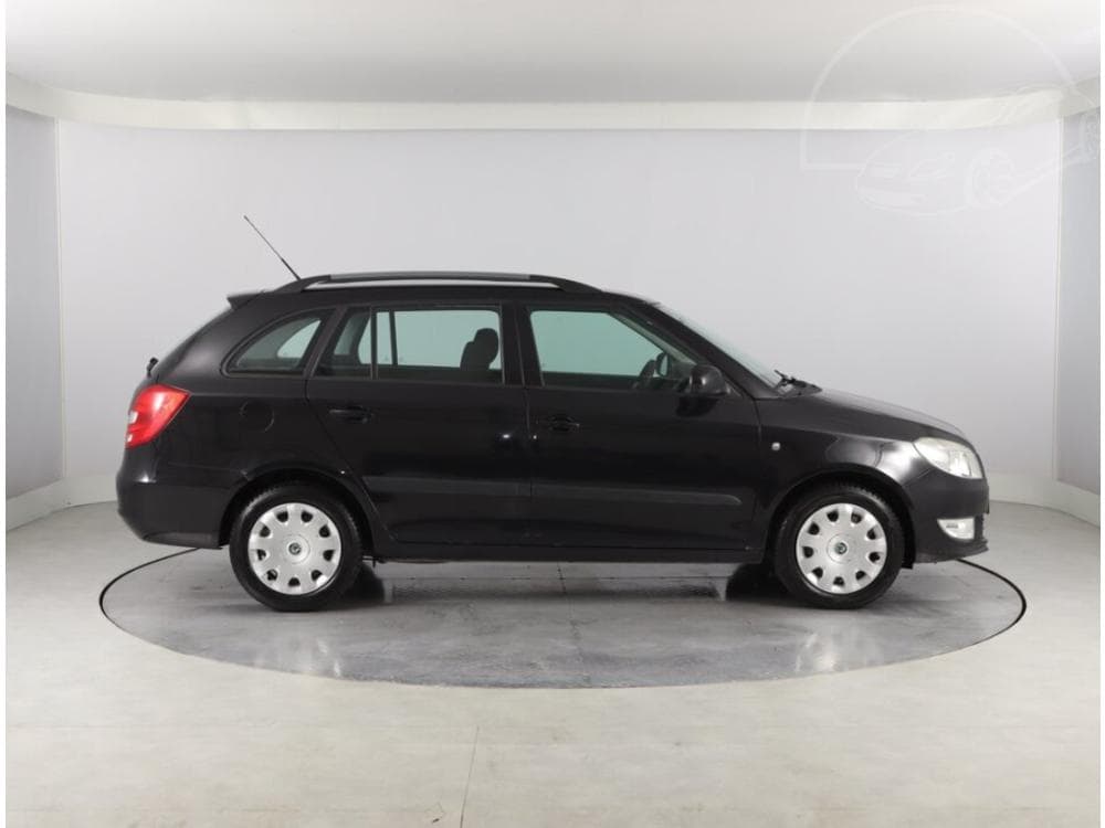 2010 Škoda FABIA - 6