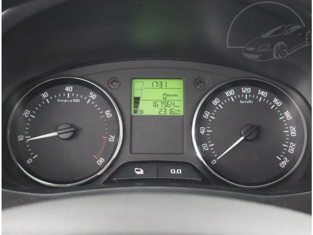 2010 Škoda FABIA - 11