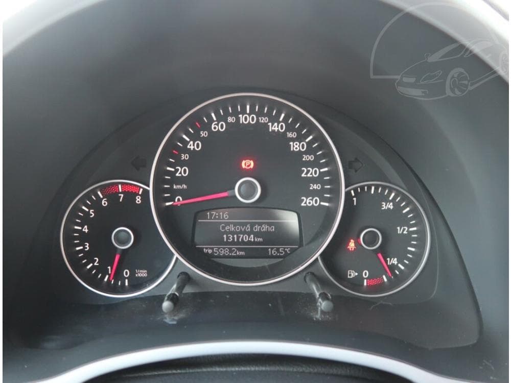 2012 Volkswagen BEETLE - 11
