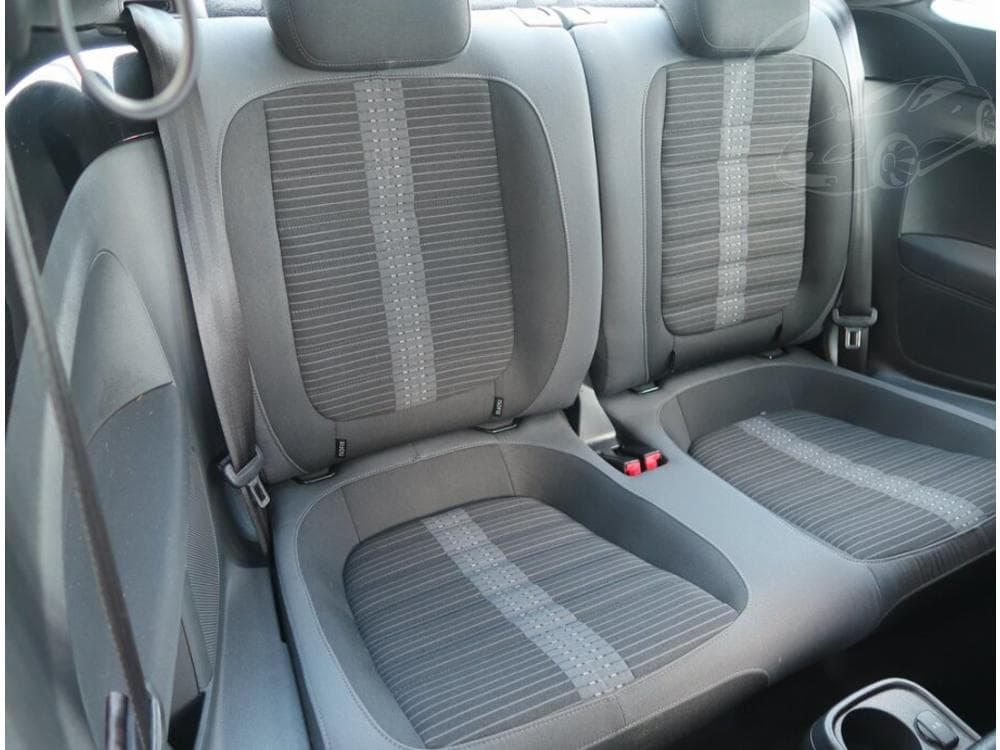 2012 Volkswagen BEETLE - 14