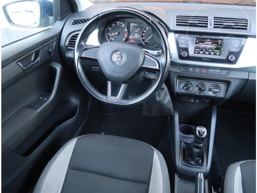 2017 Škoda FABIA - 7