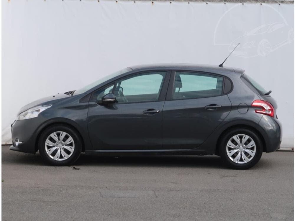 2013 Peugeot 208 - 3