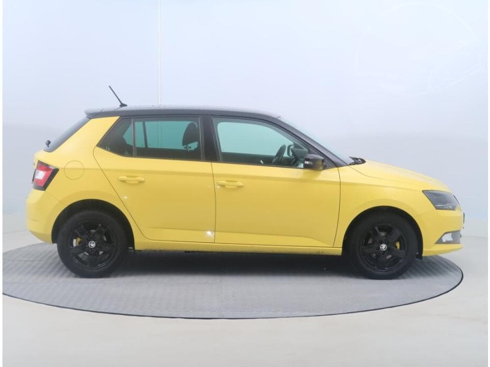 2015 Škoda FABIA - 6