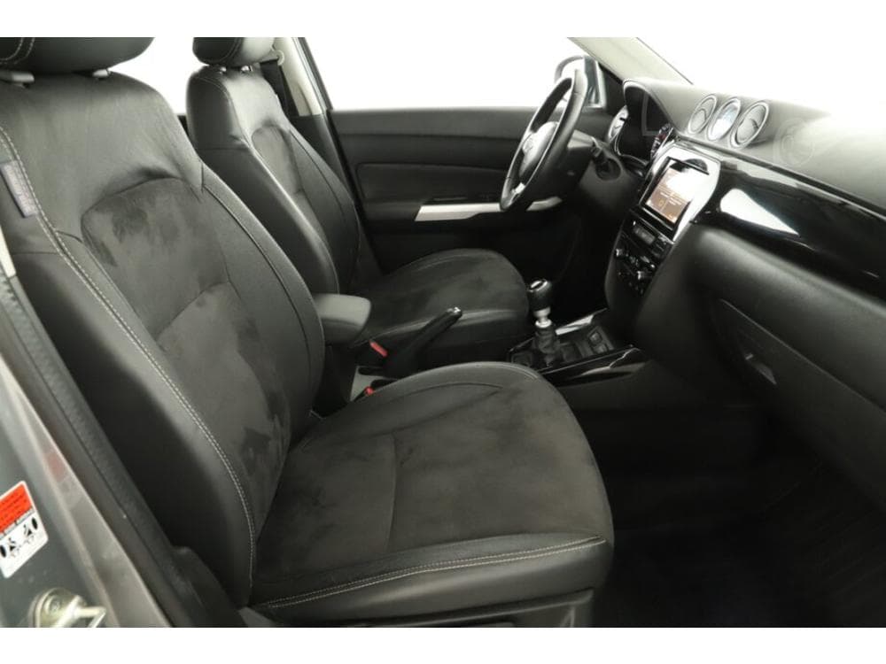 2018 Suzuki VITARA - 7