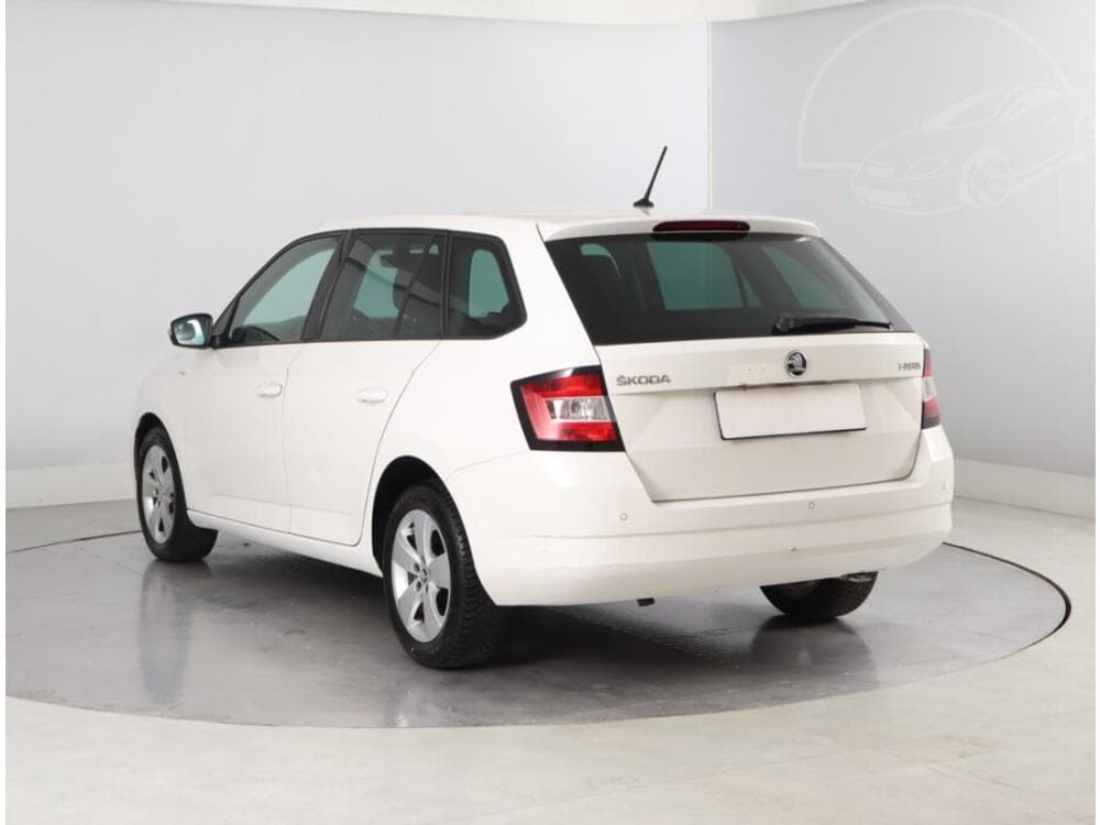 2015 Škoda FABIA - 4