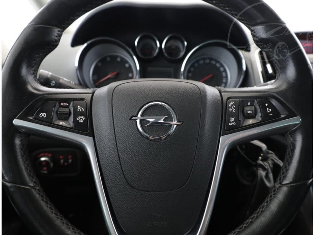2012 Opel ZAFIRA - 8