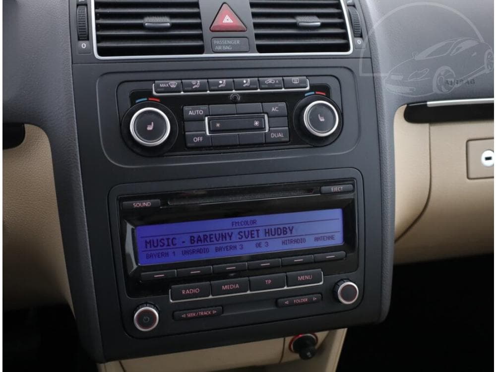 2011 Volkswagen TOURAN - 10