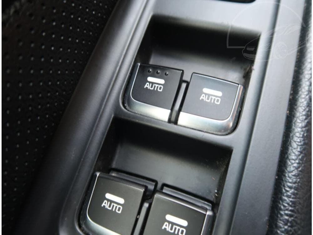 2014 Kia CARENS - 13