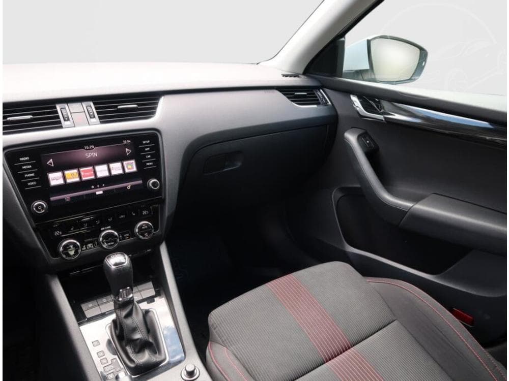 2017 Škoda OCTAVIA - 8