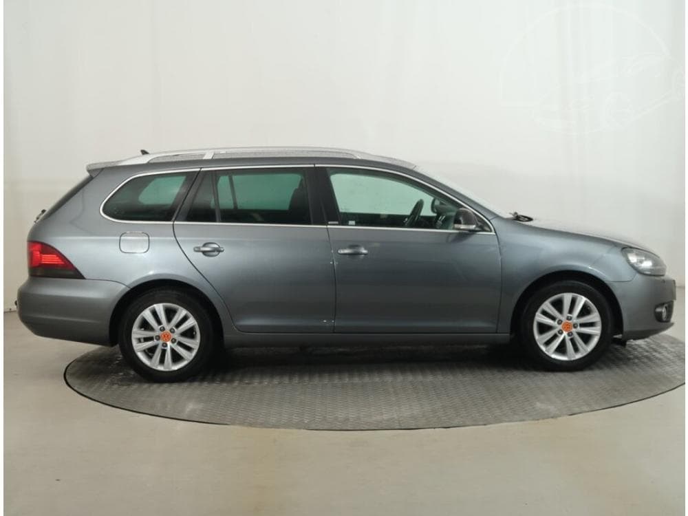 2011 Volkswagen GOLF - 6