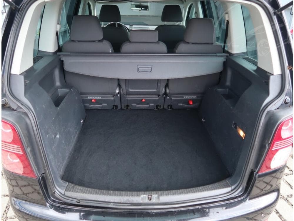 2007 Volkswagen TOURAN - 13