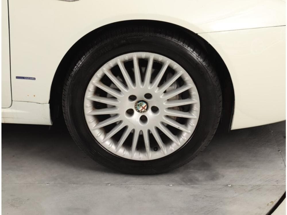 2009 Alfa Romeo 159 - 13