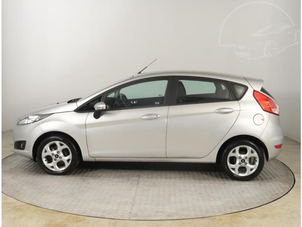 2015 Ford FIESTA - 3